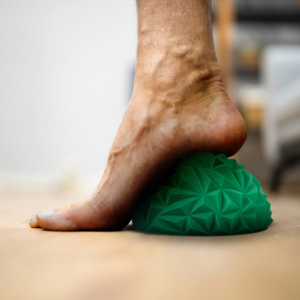 Półkule sensoryczne do masażu, jeżyki do ćwiczeń + pompka Kedica - zielone