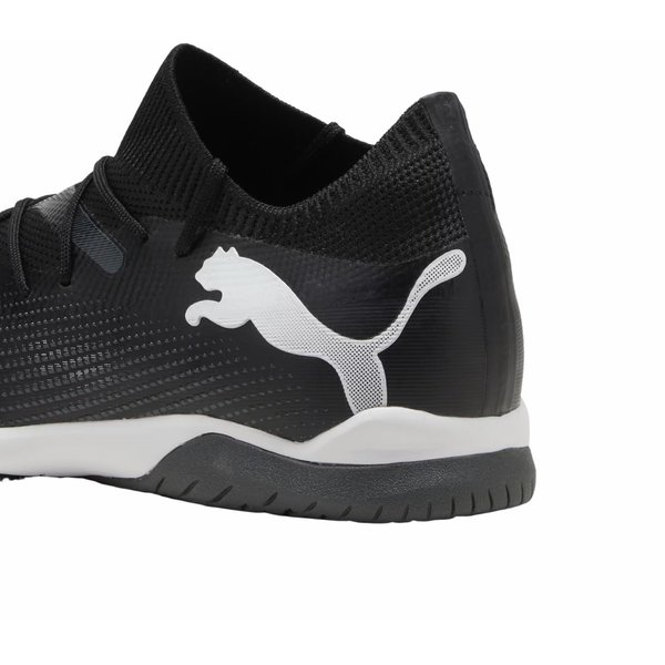 Buty piłkarskie, halowe Future 7 Match It Puma - Black/White