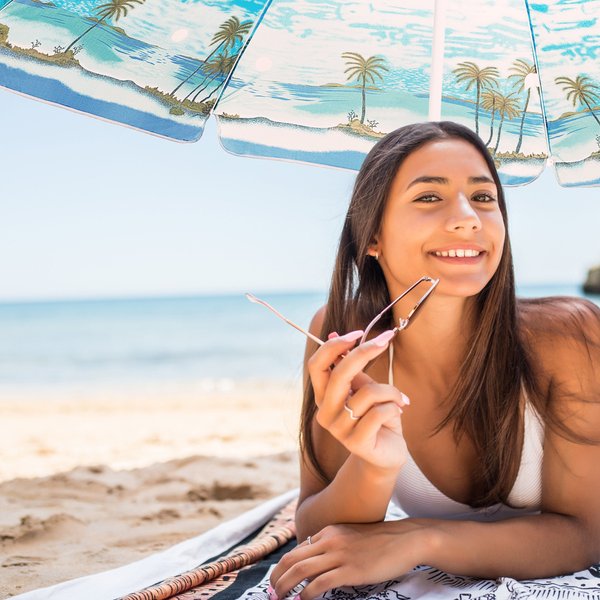 Parasol ogrodowy, plażowy, łamany Outtec - niebieski