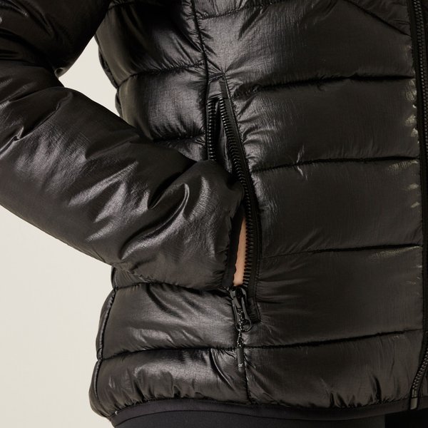 Kurtka puchowa damska Heatherly Regatta - black