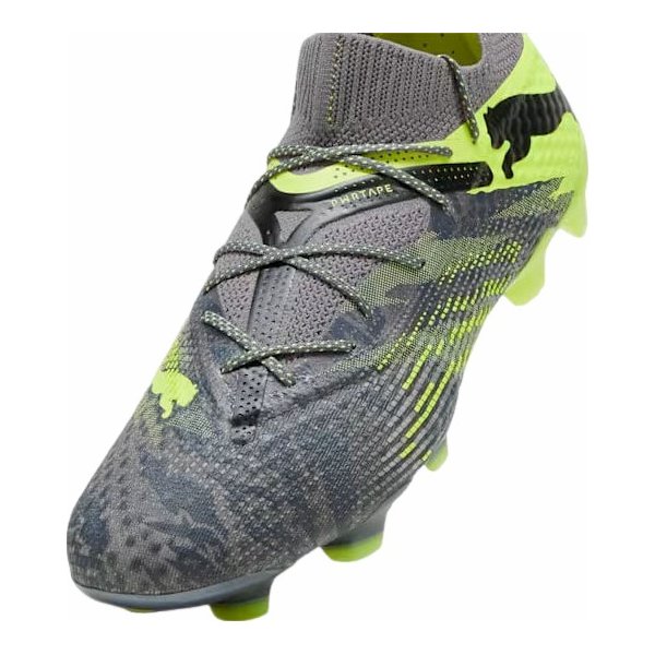 Buty piłkarskie, korki Future 7 Ultimate Rush FG/AG Puma