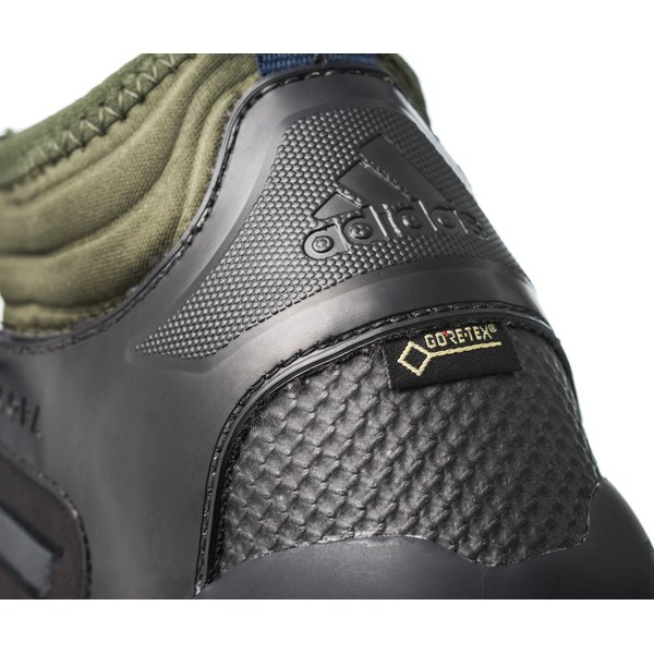 Buty piłkarskie korki Copa Mid GTX FG Adidas