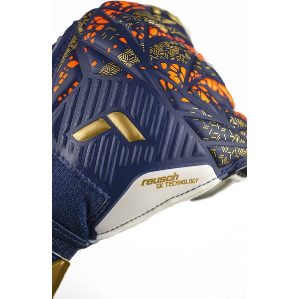 Rękawice bramkarskie Attrakt Grip ThumbFlex Reusch