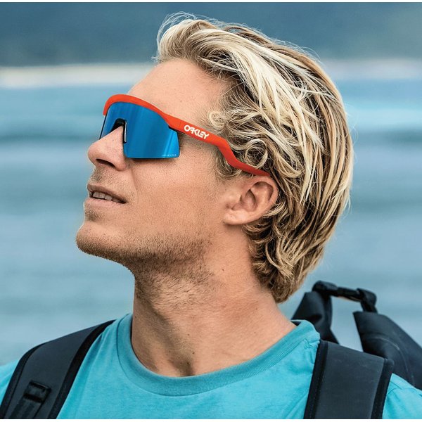 Okulary przeciwsłoneczne Hydra Oakley - crystal black prizm violet