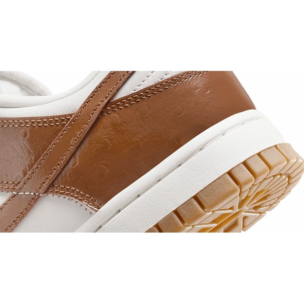Buty Dunk Low LX Wm's Nike - Ale Brown