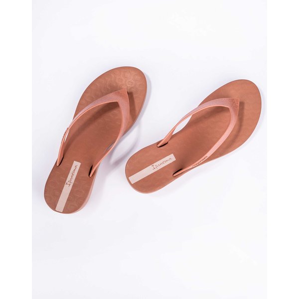 Klapki, japonki na koturnie Selfie Fem Ipanema - różowe