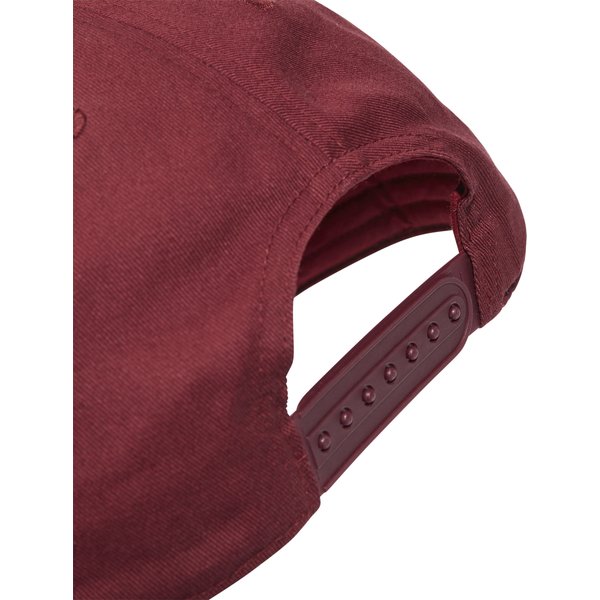 Czapka z daszkiem Daily Adidas - czerwona