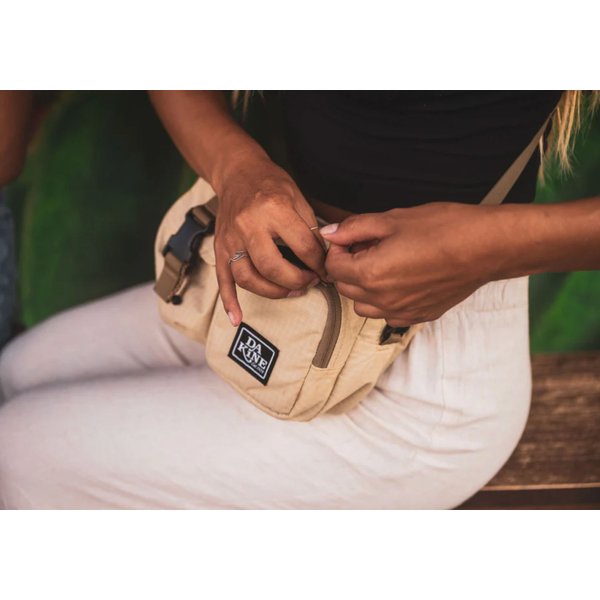 Saszetka, nerka Jagger Hybrid Hip Pack 3,8L Dakine - czarna