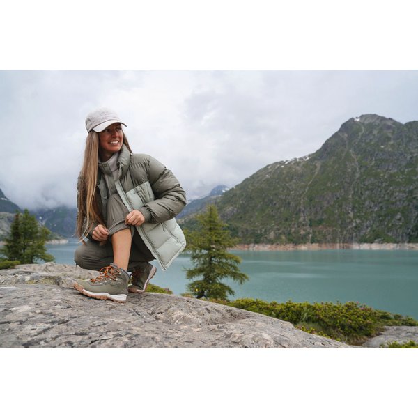 Buty trekkingowe Newton Ridge WP Omni-Heat II Wm's Columbia