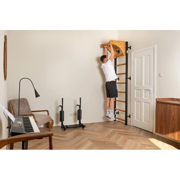 Drabinka gimnastyczna z drążkiem 711 BenchK - czarna