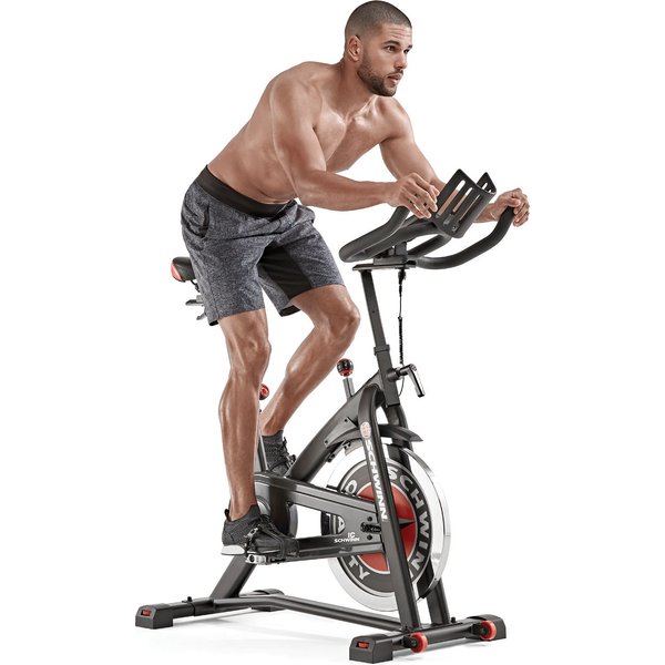 Rower spinningowy IC7 Schwinn