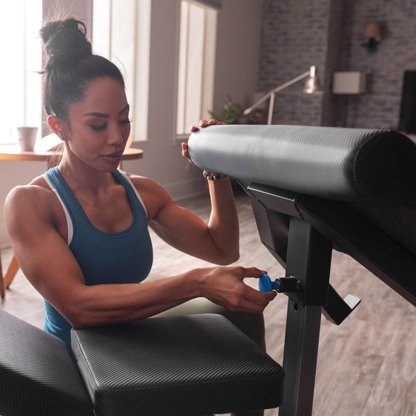 Ławka regulowana do ćwiczeń ze stojakiem Carbon Strength ProForm