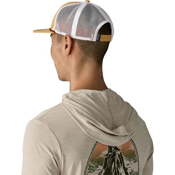 Czapka z daszkiem Airfarer Cap Patagonia - P-6 Label: Beeswax Tan