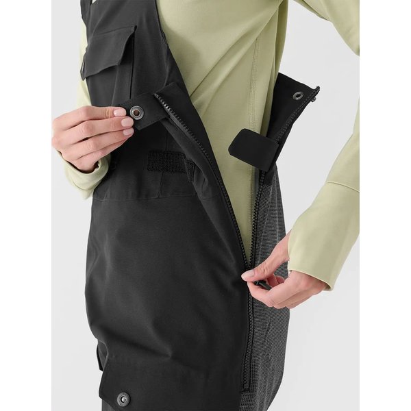 Spodnie snowboardowe damskie na szelkach TFTRF702 4F