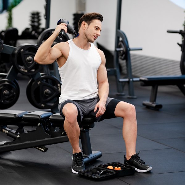 Pistolet do masażu z końcówką chłodzącą XM250 Gymtek