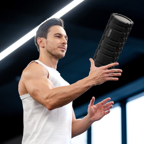 Wałek, roller do masażu EVA Gymtek - czarny/biały