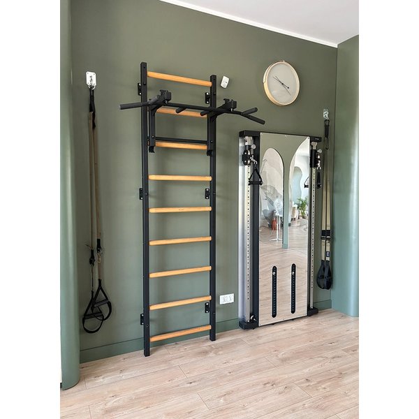 Drabinka gimnastyczna z drążkiem 731 BenchK - czarna