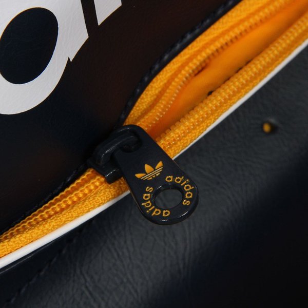 Torba Airliner Perforated 12,6L Adidas Originals