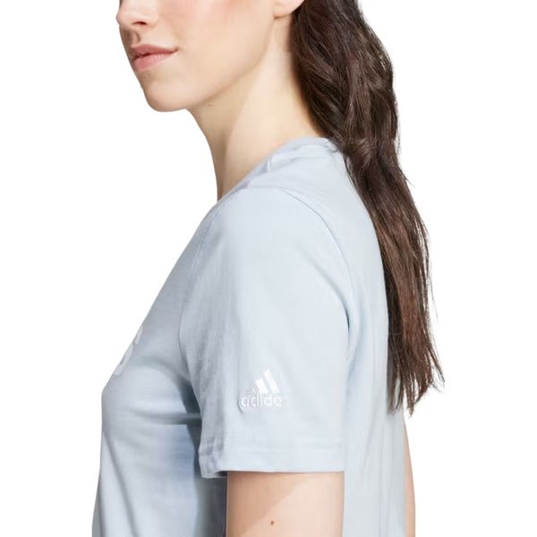 Koszulka damska Loungewear Essentials Slim Logo Tee Adidas - jasnoniebieska