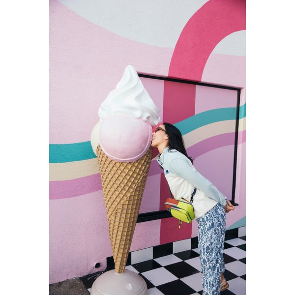 Torba na ramię, listonoszka Percadero 3L KAVU - Wanderland