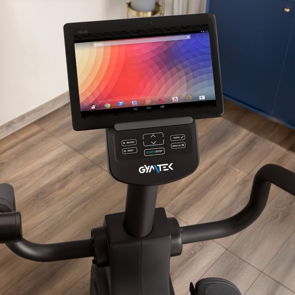 Rower poziomy z obrotowym siedziskiem XBR8000 Gymtek