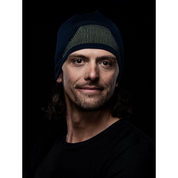 Czapka Strive Beanie T1 Eisbar - czerwona