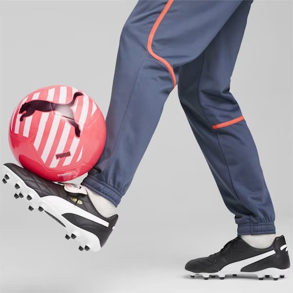 Buty piłkarskie, korki King Top FG/AG Puma