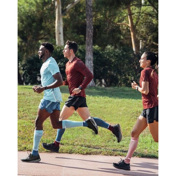 Opaski kompresyjne na łydki The Run Calf 4.0 Cep - pink