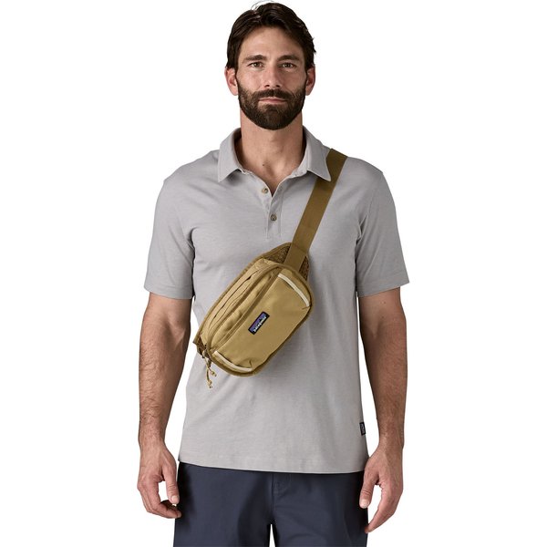 Saszetka, nerka Fieldsmith Hip Pack 5L Patagonia - Classic Tan