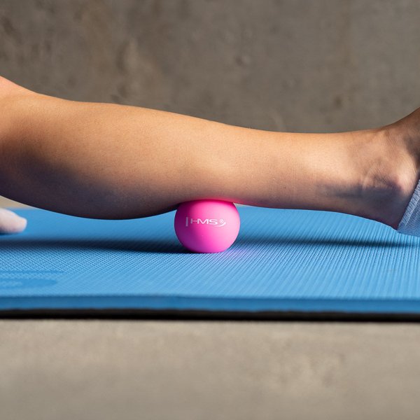 Piłka do masażu Lacrosse BLC01 HMS - różowa