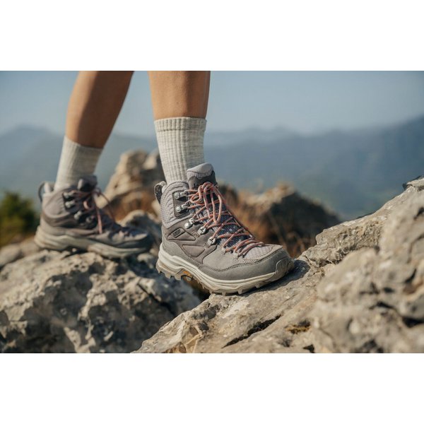 Buty trekkingowe Cyrox Texapore Mid Wm's Jack Wolfskin - mint leaf