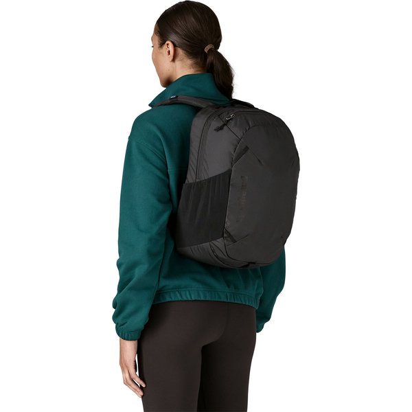 Plecak Atom Day Pack Patagonia - black
