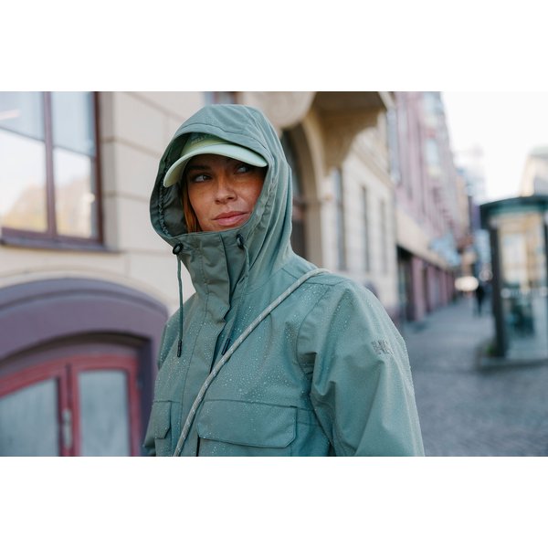 Płaszcz damski Escape Utility Raincoat Helly Hansen - cream