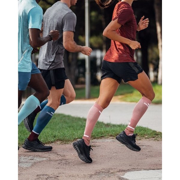 Opaski kompresyjne na łydki The Run Calf 4.0 Cep - pink