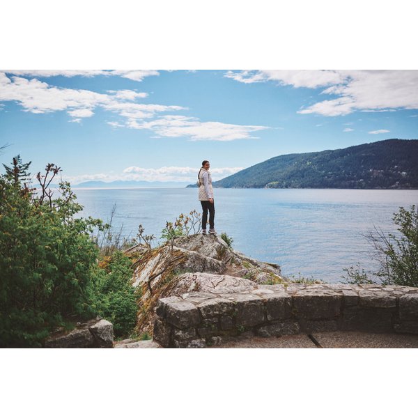 Saszetka, nerka Helvetia II Hip Pack 1L Columbia - Clematis Blue, Chalk, Sail Red