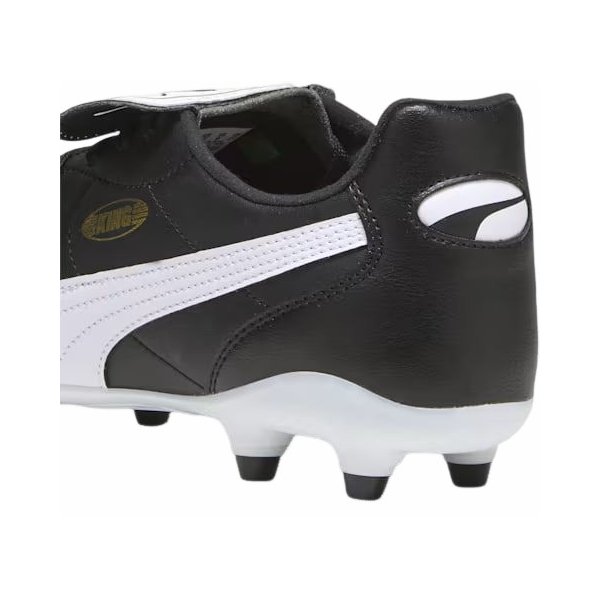 Buty piłkarskie, korki King Top FG/AG Puma