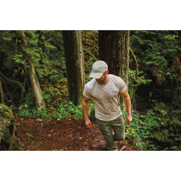 Czapka z daszkiem Coolhead III Ball Columbia - Razzle