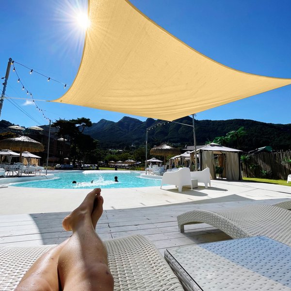 Żagiel przeciwsłoneczny 4x3m Outtec - beżowy