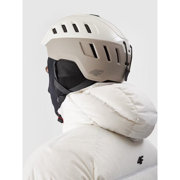 Kask narciarski AHELU072 4F - złamana biel