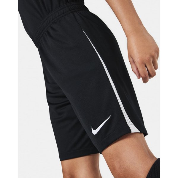 Spodenki juniorskie League III Dri-Fit Nike - czerwone