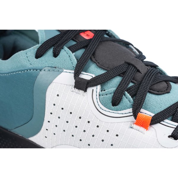 Buty TriBase Thrive 2 Under Armour