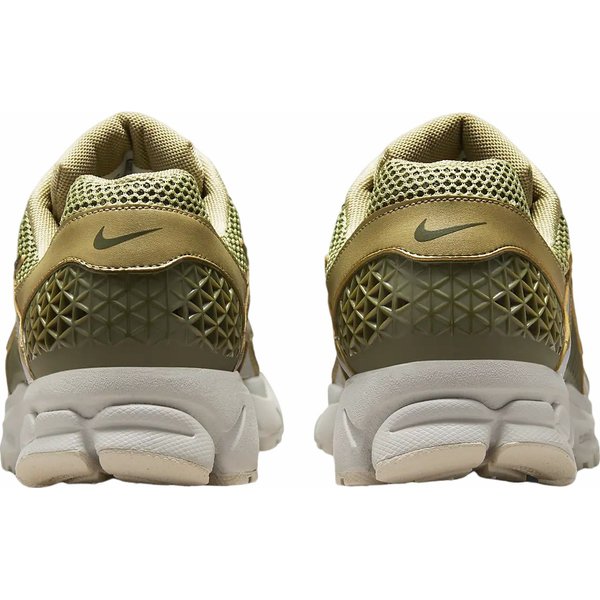 Buty Zoom Vomero 5 Nike