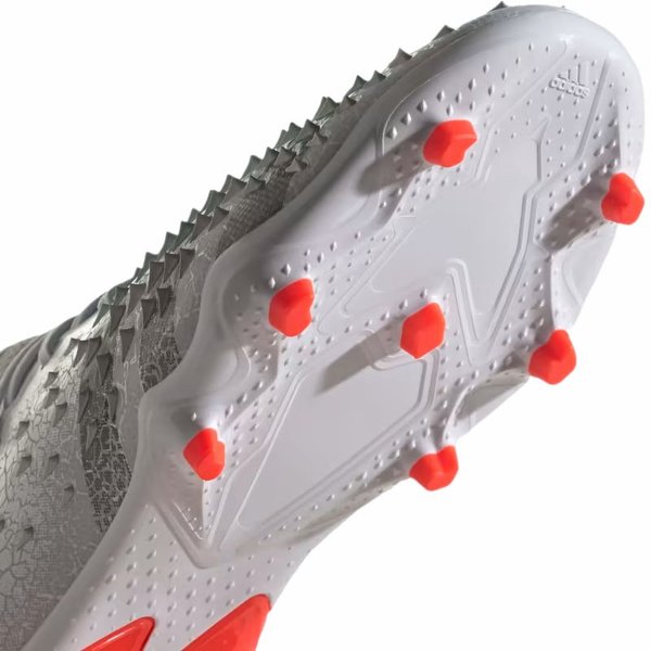 Buty piłkarskie korki Predator Freak.1 FG Jr Adidas