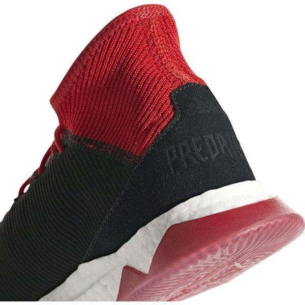 Buty piłkarskie Predator Tango 18.1 TR Adidas - core black/cloud white/red