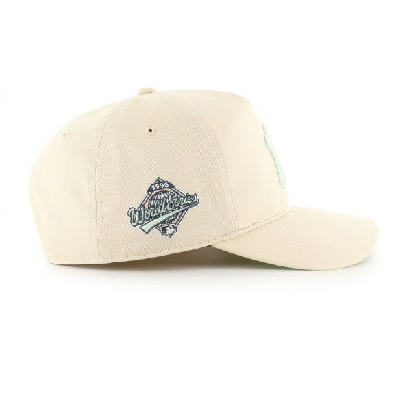 Czapka z daszkiem MLB New York Yankees Sure Shot 47 Brand - beżowa