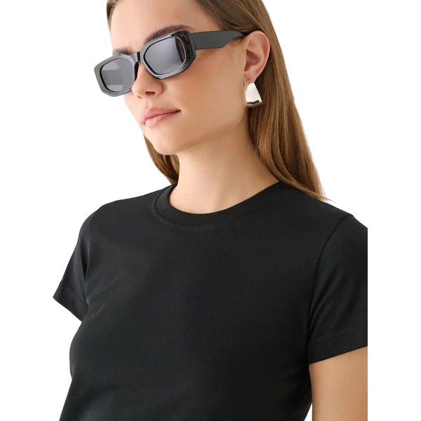 Koszulka, crop top damski OTHWAW24TTSHF2139 Outhorn - głęboka czerń