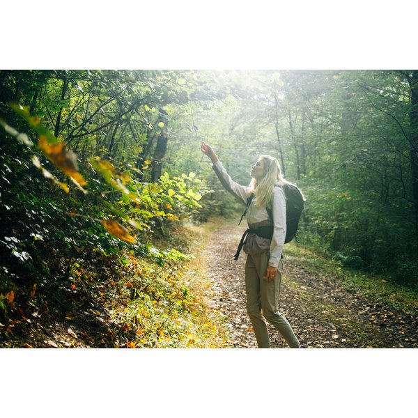 Spodnie trekkingowe damskie Hikeout Jack Wolfskin - black