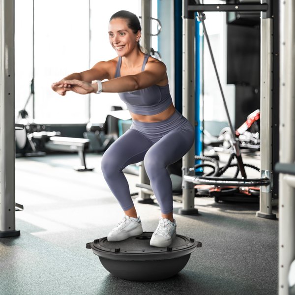 Platforma do balansowania półpiłka do ćwiczeń Flex Core + pompka Gymtek - black