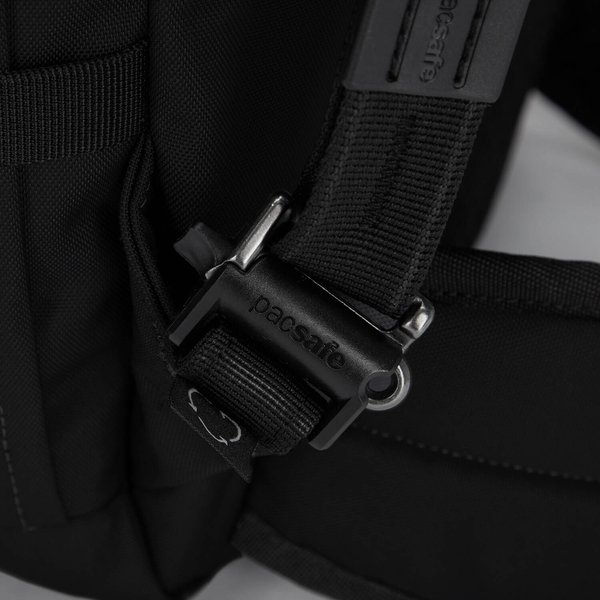 Plecak antykradzieżowy EXP45 Carry-On RFID 45L PacSafe