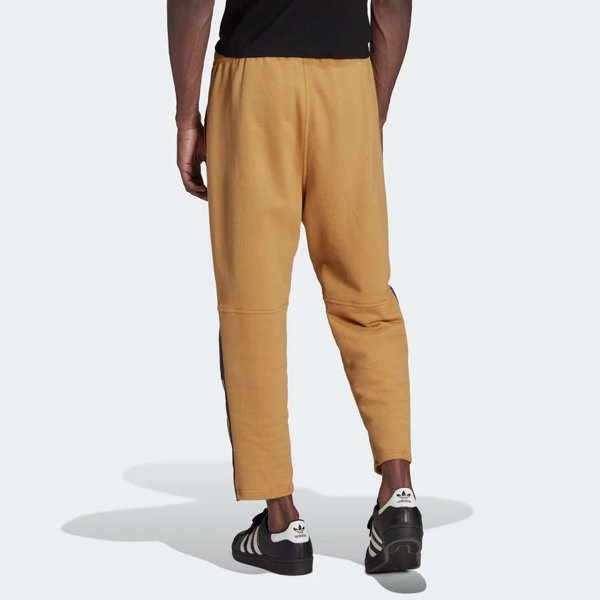 Spodnie dresowe męskie Tiro 7/8 Adidas - beżowe